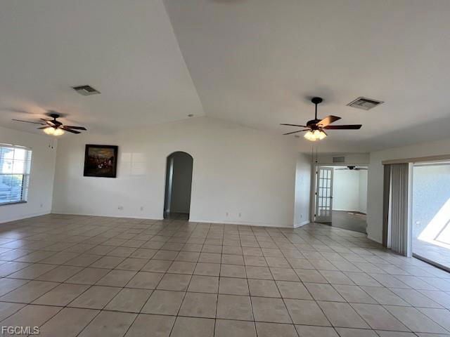 Foto del edificio - 526 NW 16th Terrace