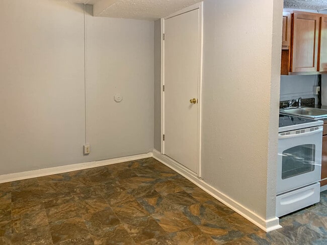 Foto del edificio - 706 Chickamauga Ave