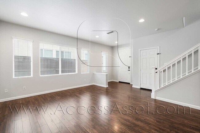 Foto del edificio - Spacious 3 Bed/2.5 Bath Home In Lake Elsin...
