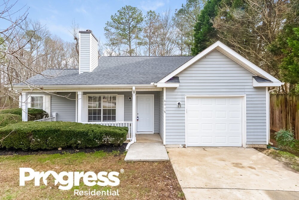 6618 Saganaw Dr, Rex, GA 30273 House Rental in Rex, GA