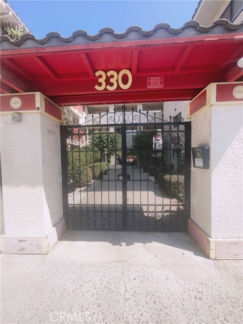 Primary Photo - 330 N Rural Dr