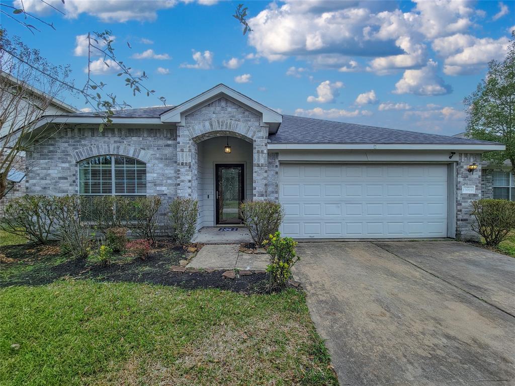 Foto principal - 13919 Littleborne Birdwell Ln