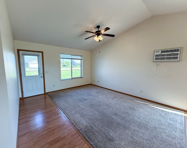 Foto del edificio - 13595 42nd Ave