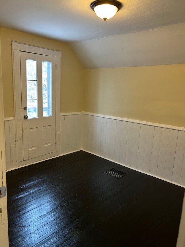 Foto del edificio - 3 bedrooms 1 bathroom house by Augsburg Un...