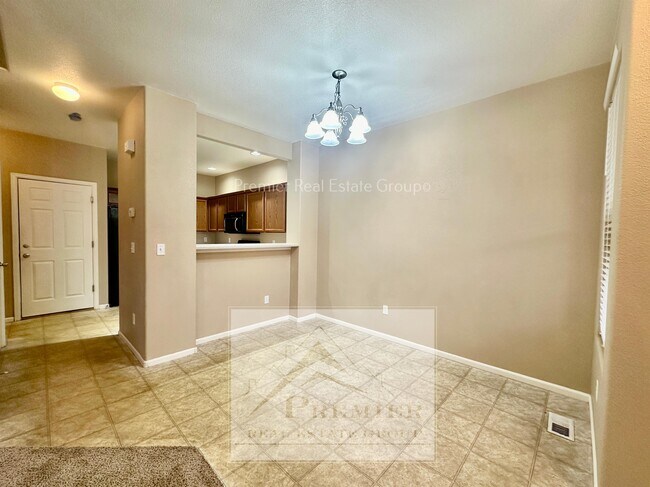 Photo - 7825 Sandy Spgs Townhome