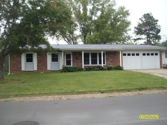 Foto del edificio - 3 bd-1 1/2 bath