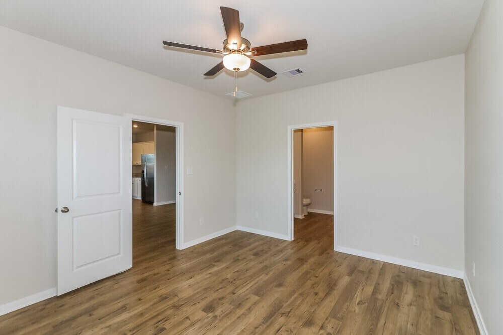 Building Photo - 149 Dogwood Point Dr