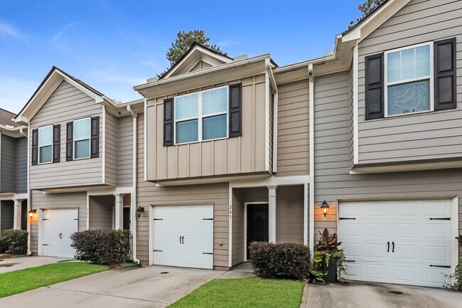 Foto del edificio - 205 Highwood Ln
