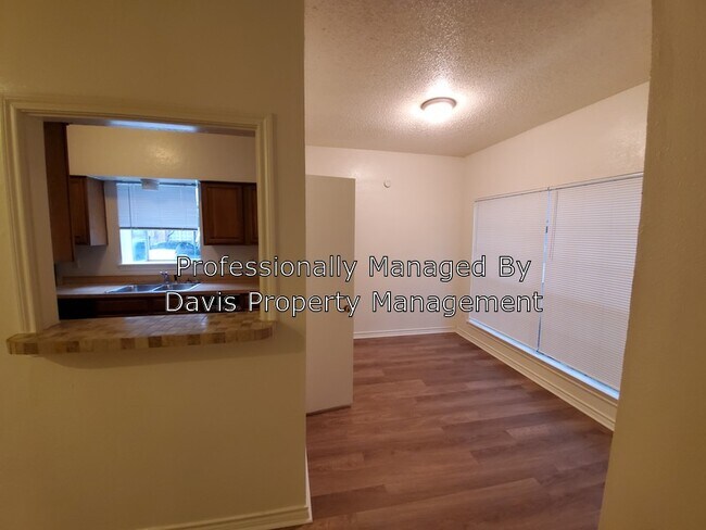 Foto del edificio - 8555 Fair Oaks Crossing