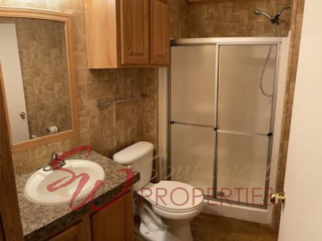 Building Photo - 2 Bedroom 1 Bath Cozy Country Living