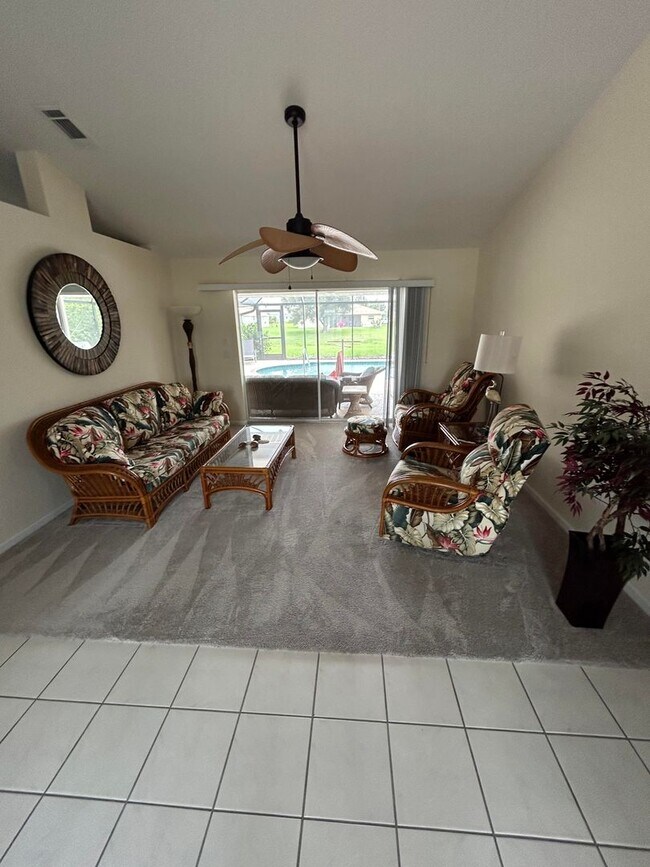 Foto del edificio - Immaculate home for rent.