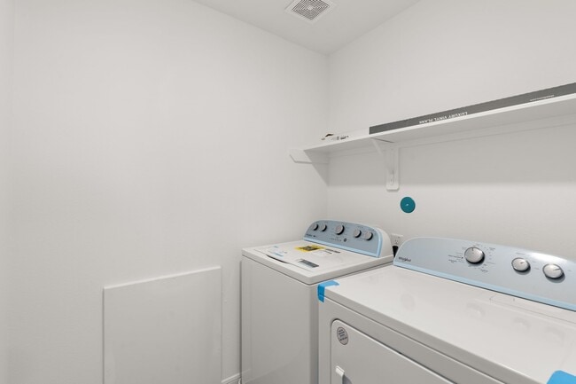 Building Photo - 21131 Turtle Gln Ln