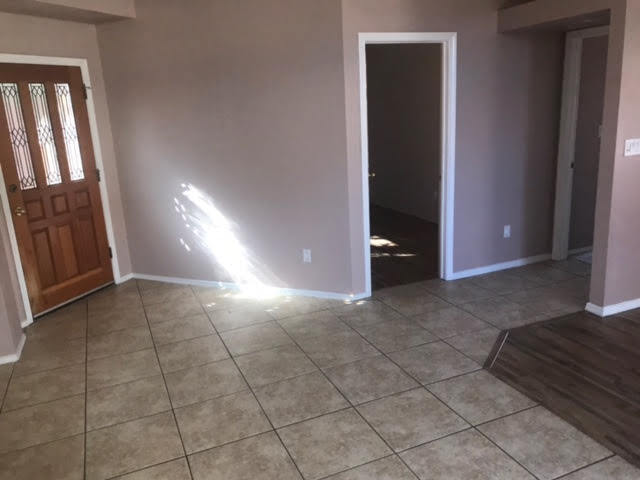Building Photo - 1251 Monte Verde Dr NE