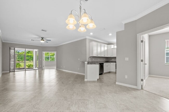 Building Photo - 10328 Prato Dr