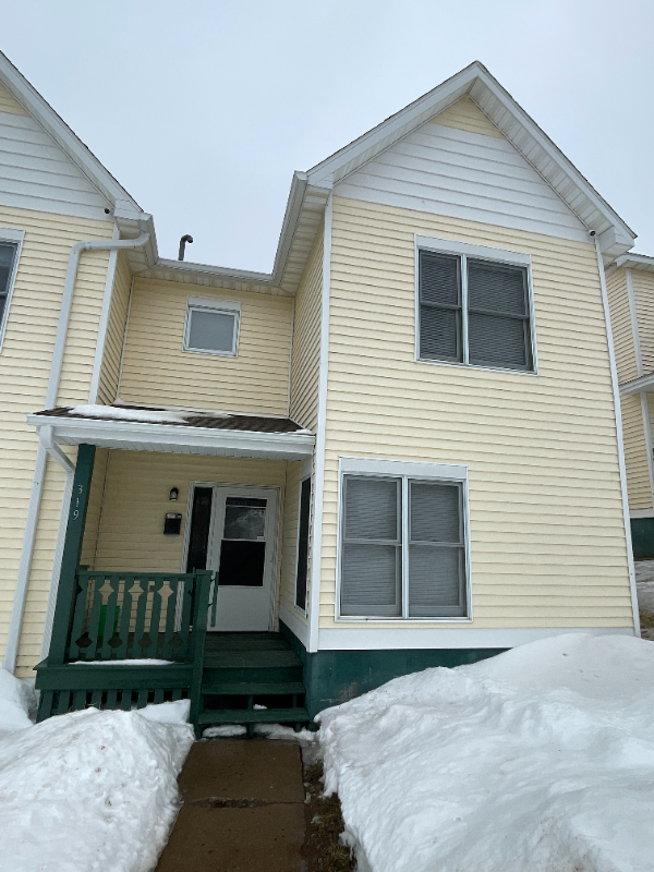 Primary Photo - 319 N 3rd Ave W