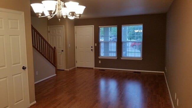 Building Photo - Fort Collins Midtown Gem with Garage and Finished Basement