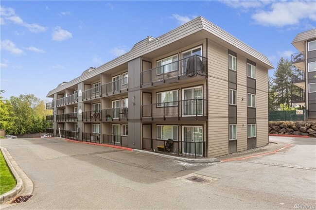 Photo - 9517 NE 180th St Townhome