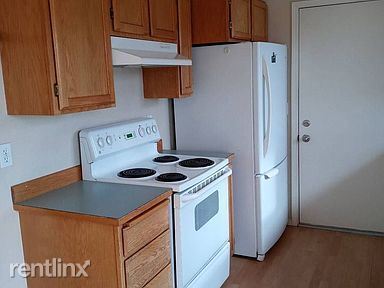 Building Photo - 4 br, 2 bath House - 2625 North Gold Strik...