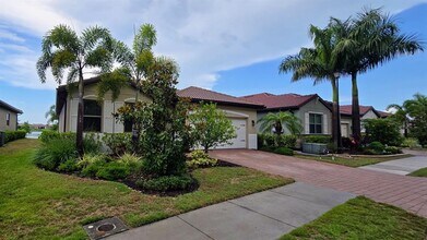 Building Photo - 233 Vinadio Blvd