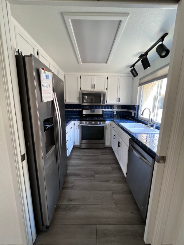 Building Photo - 8617 Arminda Cir