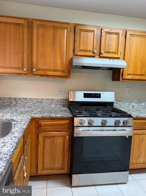 Building Photo - 10613 Montrose Ave