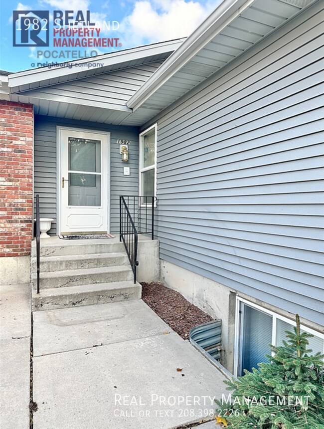 Foto del edificio - 3 Bed 2.5 Bath Twin Home - Double Car Gara...