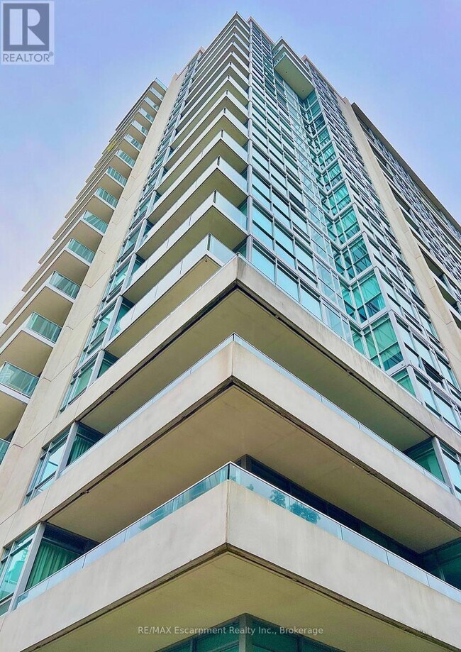 Photo du bâtiment - 1055 Southdown Rd