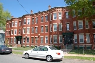 Foto del edificio - 18-22 Saint Jerome Ave