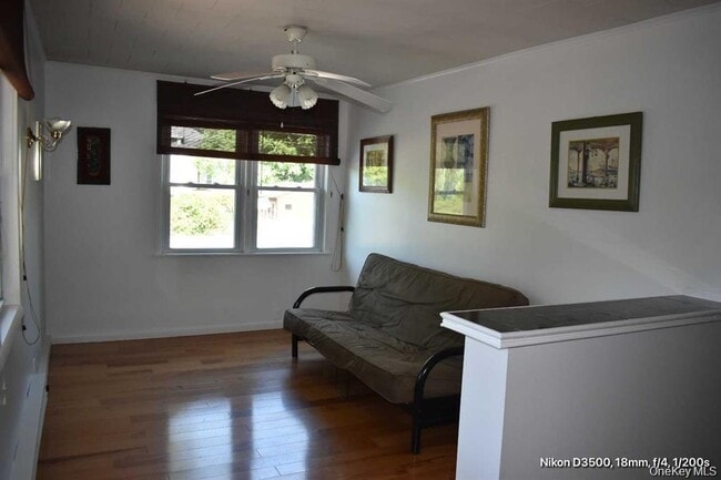 Building Photo - 571 South St