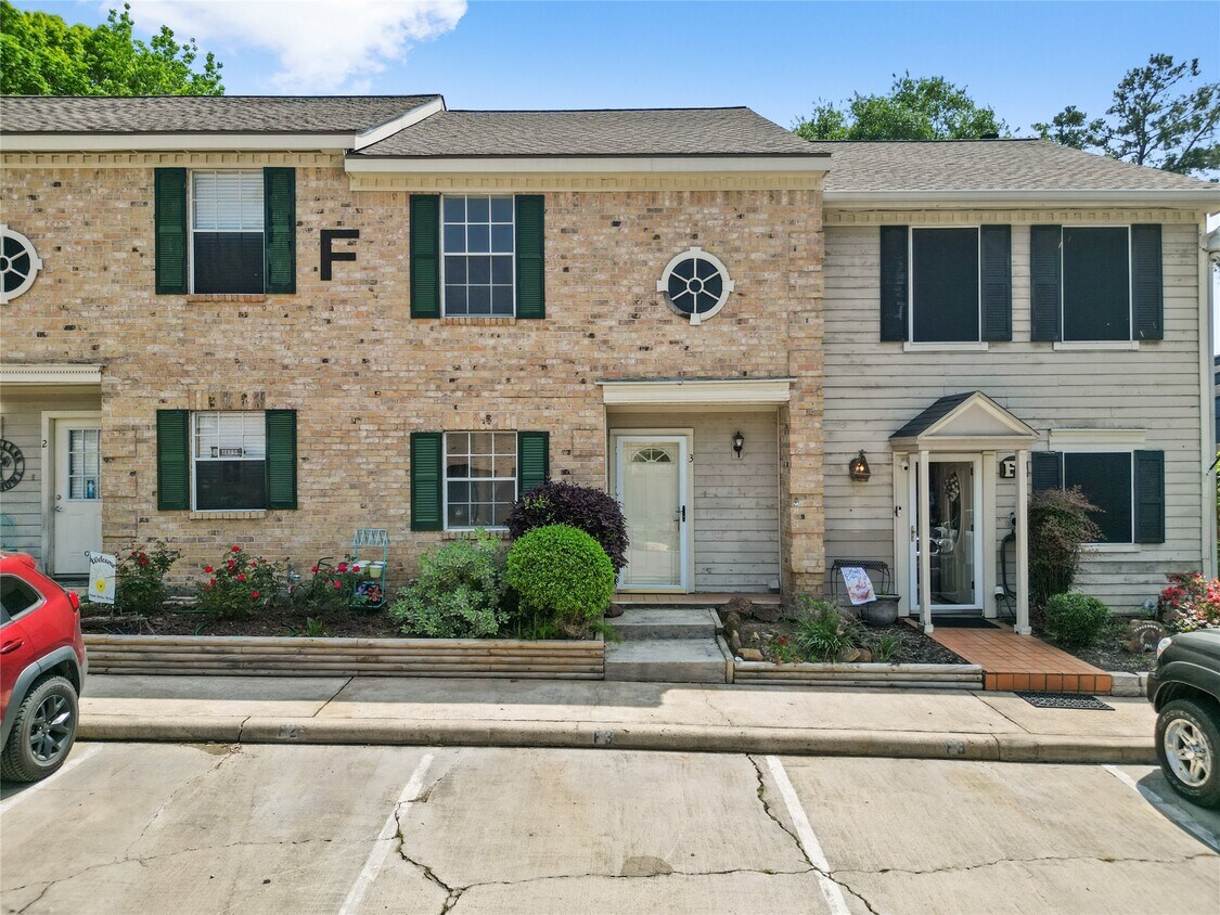 Foto principal - 2030 Plantation Dr