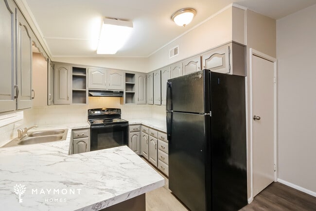 Building Photo - Cozy 3 Bedroom Home in Kansas City