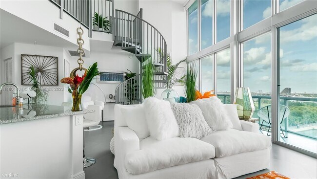 Foto del edificio - 1 br, 1.5 bath Condo - 888 Biscayne Blvd A...
