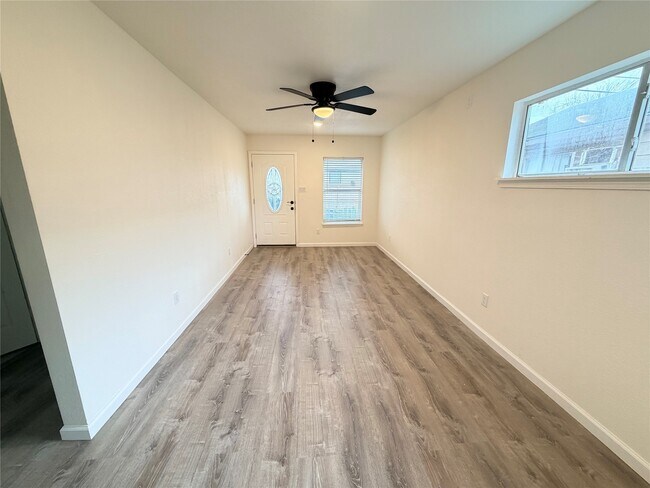 Building Photo - 5031 Engleford St