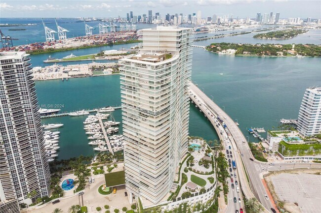 Foto del edificio - 450 Alton Rd