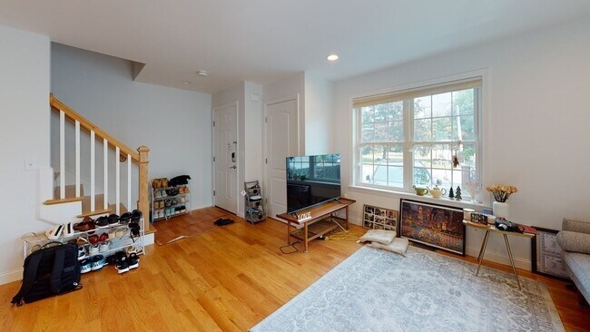 Building Photo - 30 Woodruff Ave
