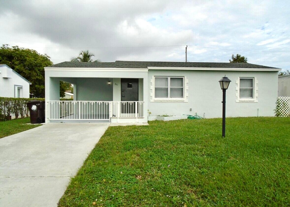 831 El Prado, West Palm Beach, FL 33405 House for Rent in West Palm