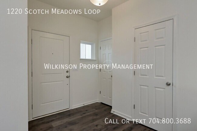 Foto del edificio - 1220 Scotch Meadows Loop