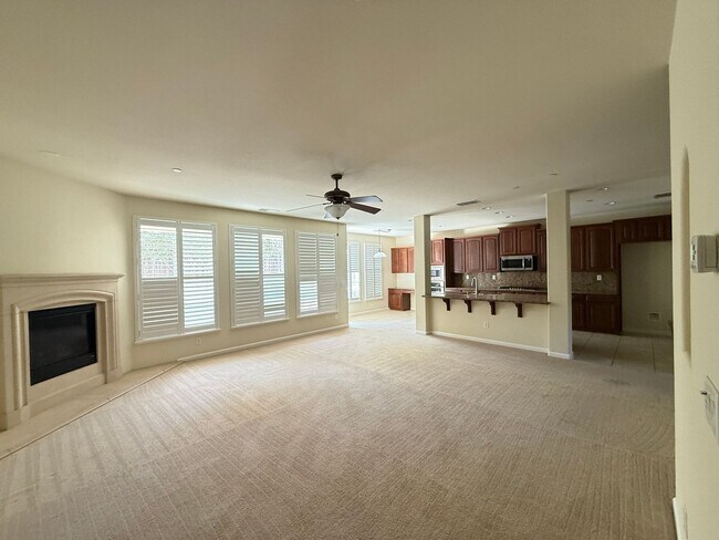 Foto del edificio - 1427 Wyndham Ln