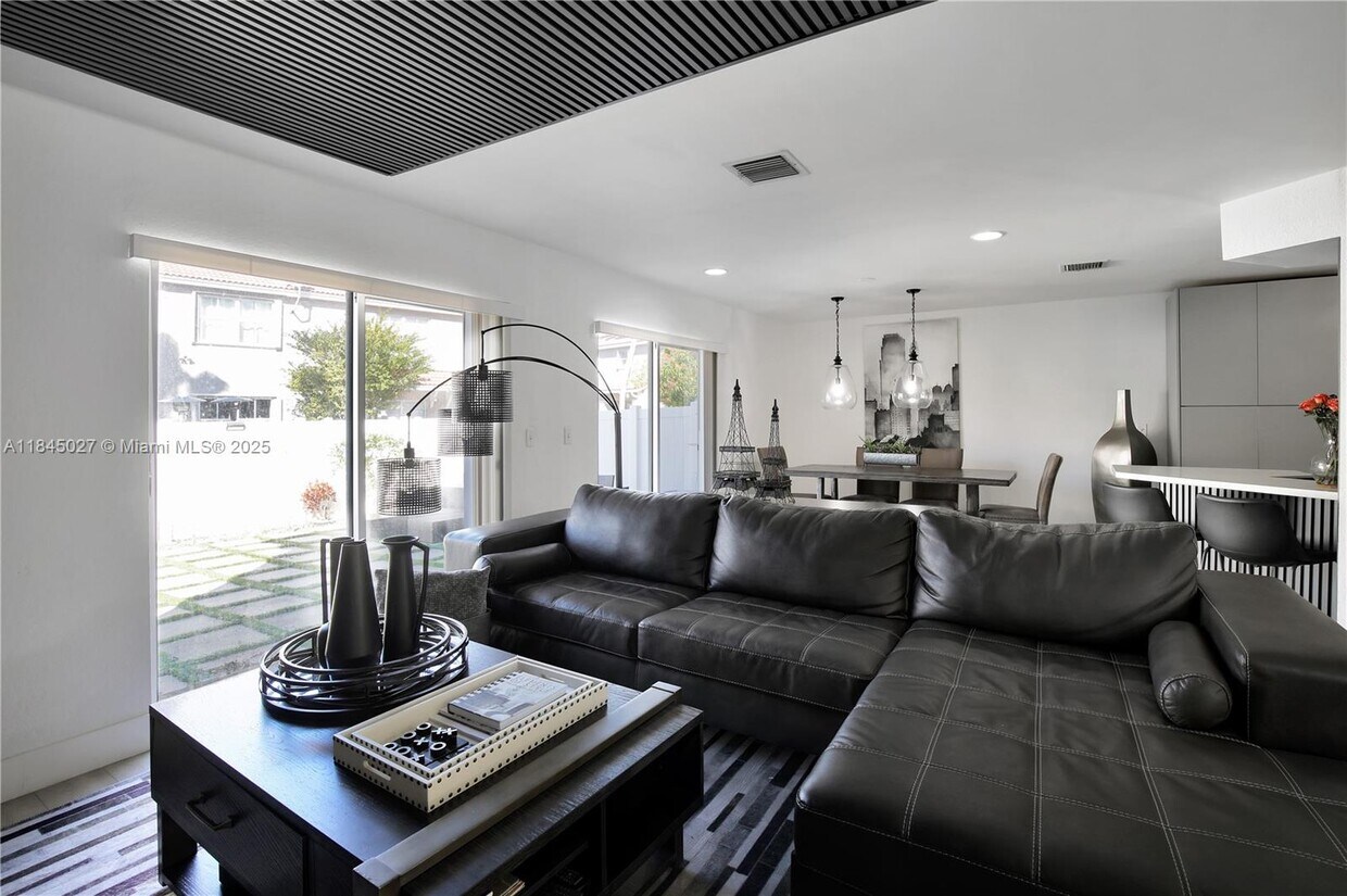 Foto principal - 5326 SW 126th Ave