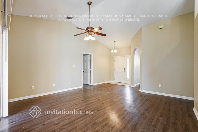 Building Photo - 936 Forest Hill Dr