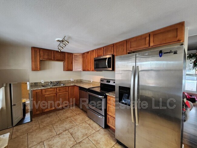 Foto del edificio - 3045 Glencoe St