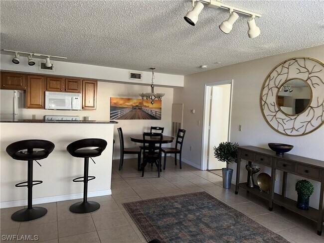 Foto del edificio - 12551 Equestrian Cir