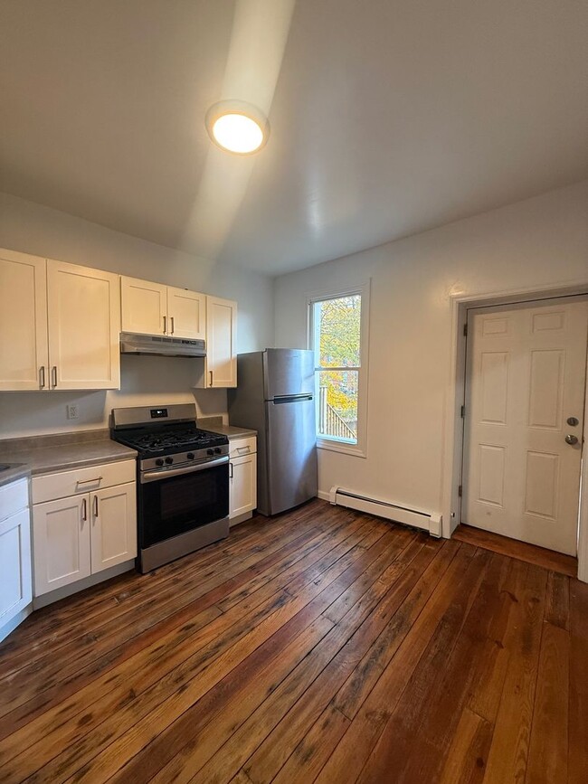 Foto del edificio - 22 Benkard Ave