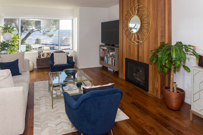 Building Photo - 85 Ora Way