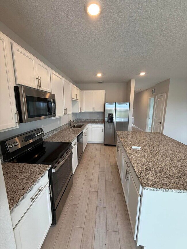 Foto del edificio - 5226 Armina Pl