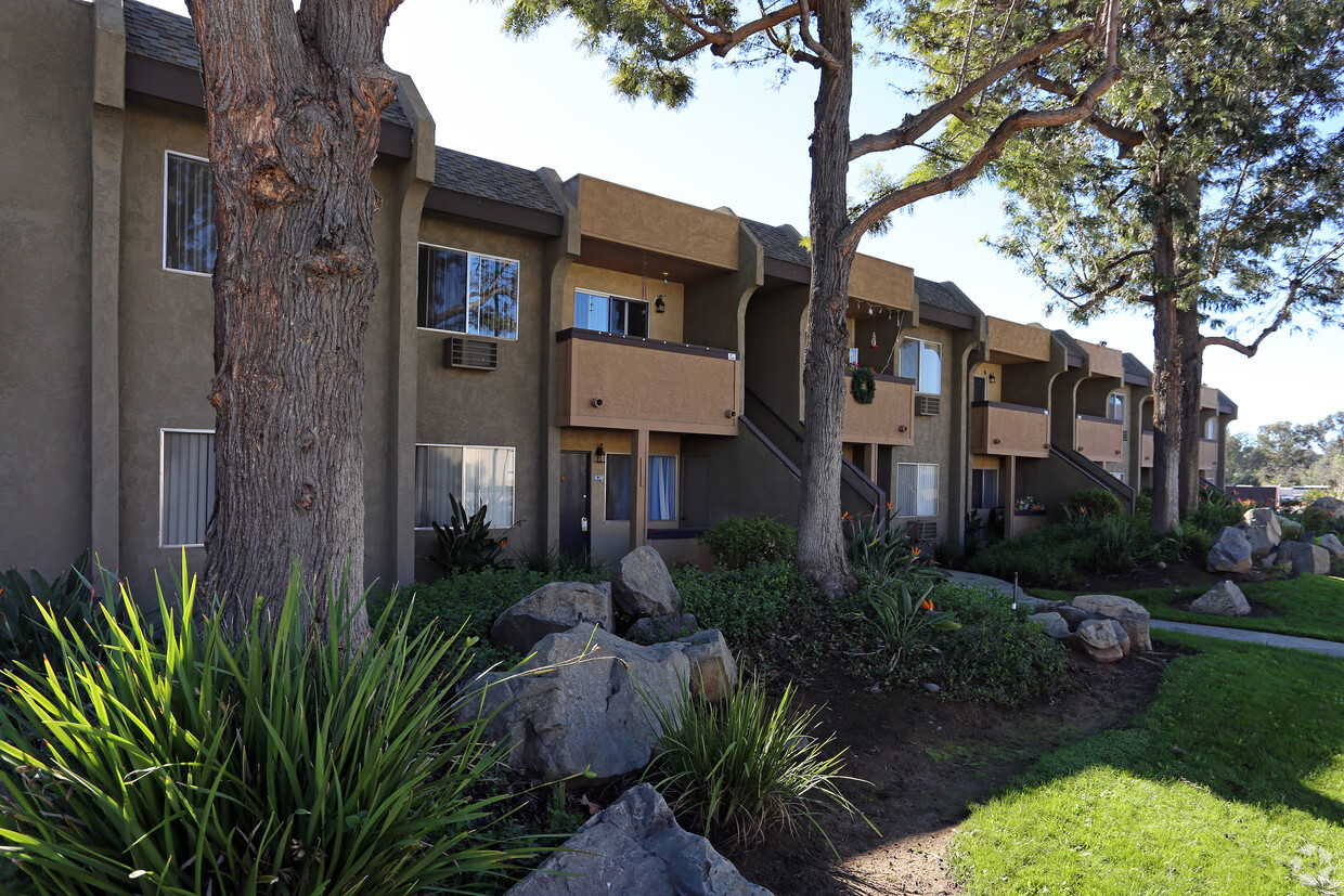 Primary Photo - Scripps Poway Villas