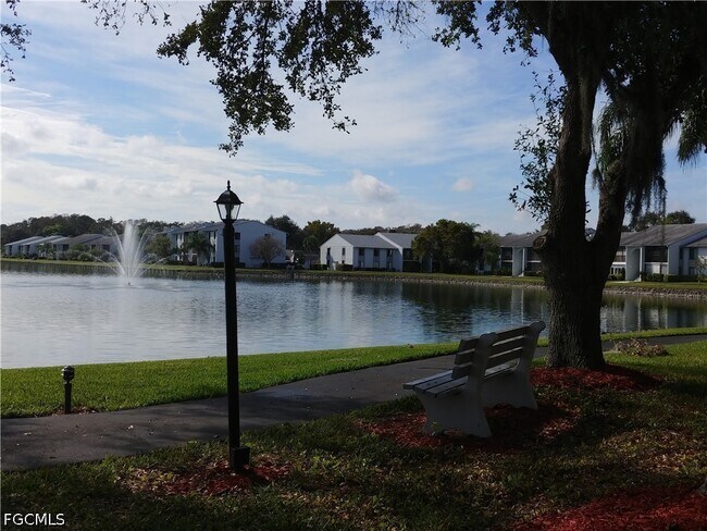 Foto del edificio - 9950 Sailview Ct