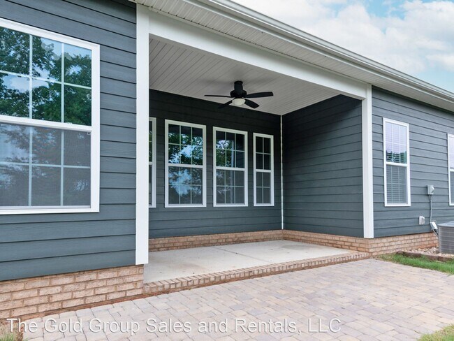 Building Photo - 3 br, 2 bath House - 1029 Burton Point Ct