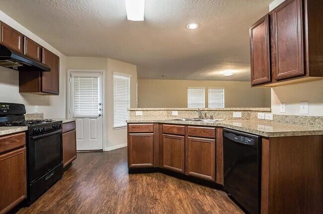Foto del edificio - 12626 Mountain Daisy Rd