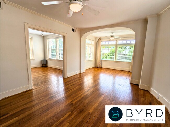 Foto del edificio - 3414 Monument Ave